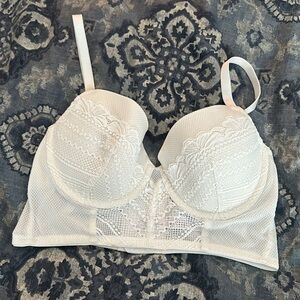 Auden simple white lace bustier style bra 36B